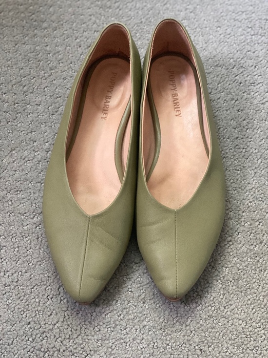 Poppy Barley Shoes - Poppy Barley Flats (Light green, size 8)